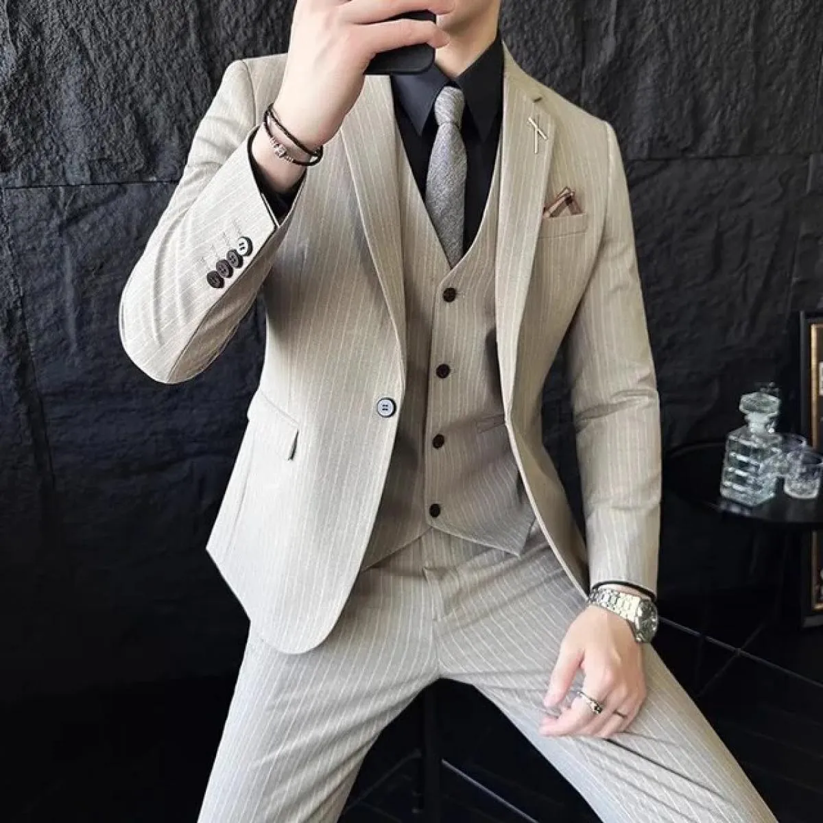 2023 Moda Nuovo Boutique da uomo Business Slim Wedding a righe doppiopetto Completo Blazer Giacca Pantaloni Pantaloni Gilet 3
