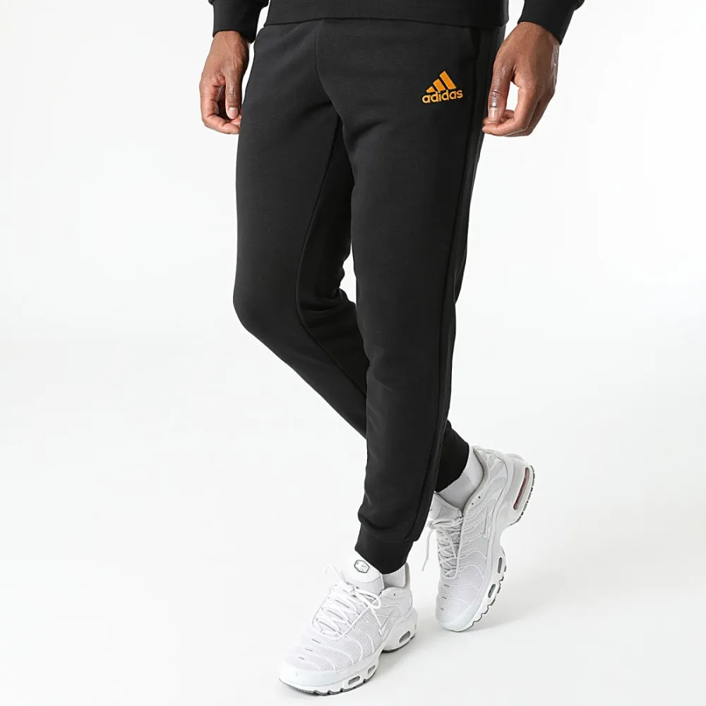 ADIDAS - Tuta Essentials Aeroready - H12189