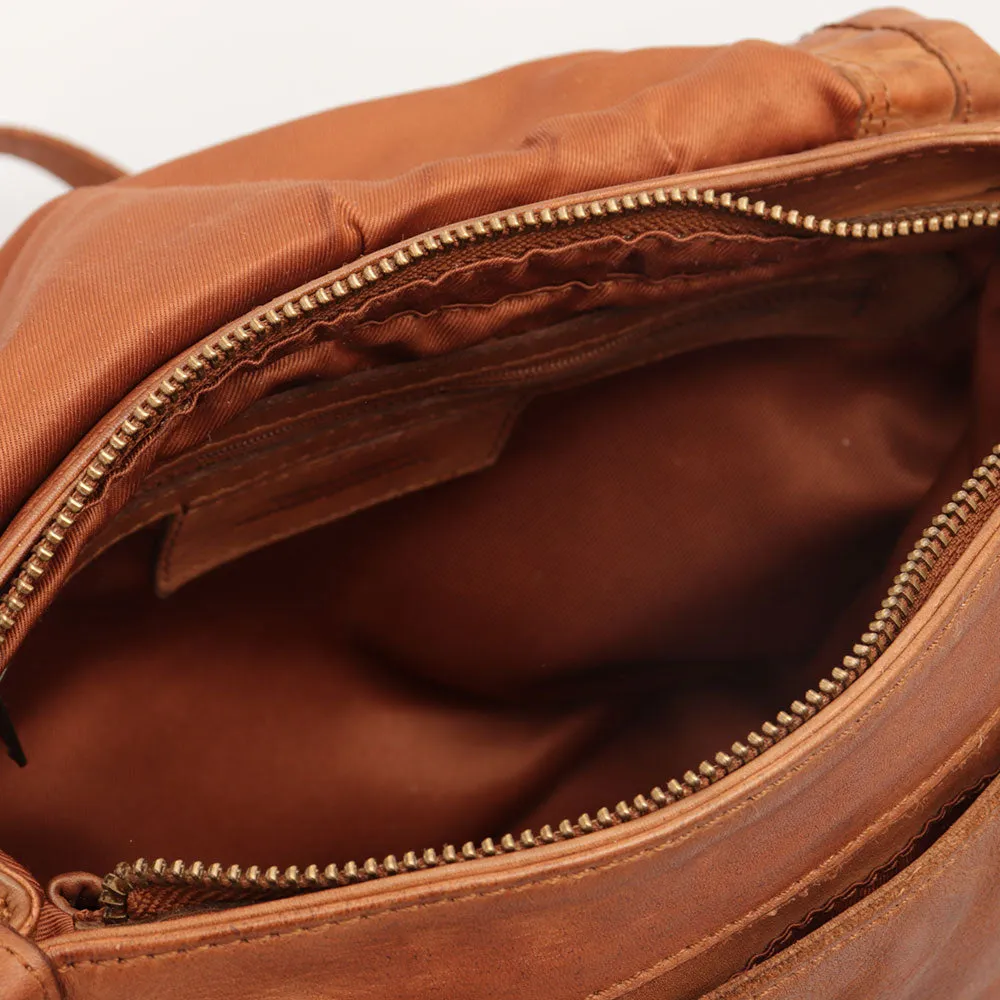 Borsa Donna Stondata a Spalla e Tracolla GIANNI CONTI in Pelle Liscia color Cognac