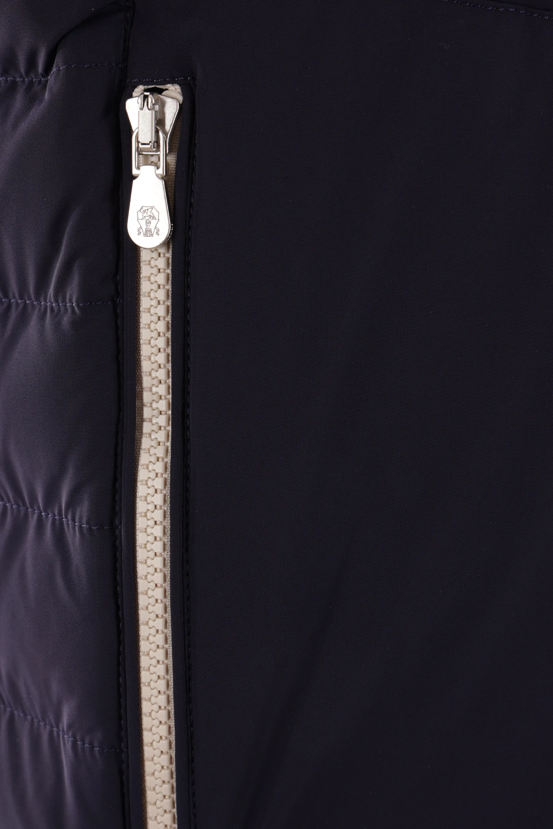 BRUNELLO CUCINELLI piumino smanicato in nylon trapuntato