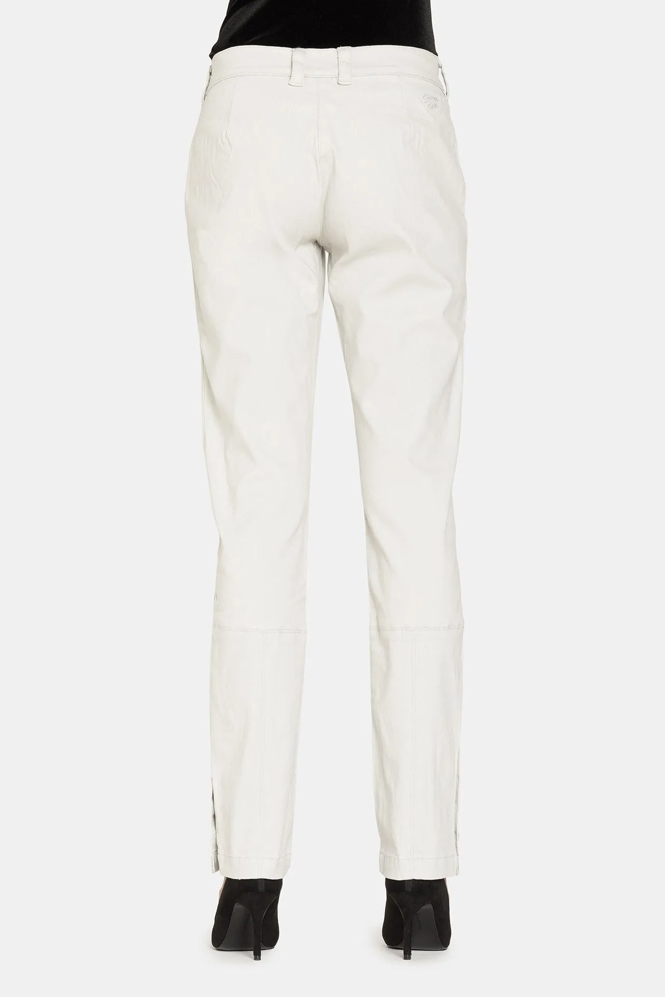 Carrera  ---------    ------------Pantaloni in gabardina stretch. vita regolare e gamba slim. - beige