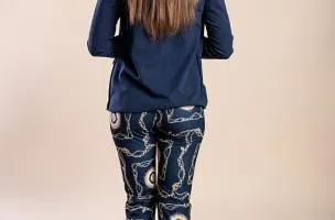 Completo blazer e pantaloni eleganti con stampa Estrena, blu scuro/stampa