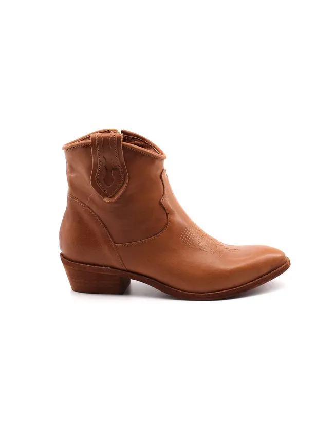 Conte'Stivaletto camperos in pelle donna