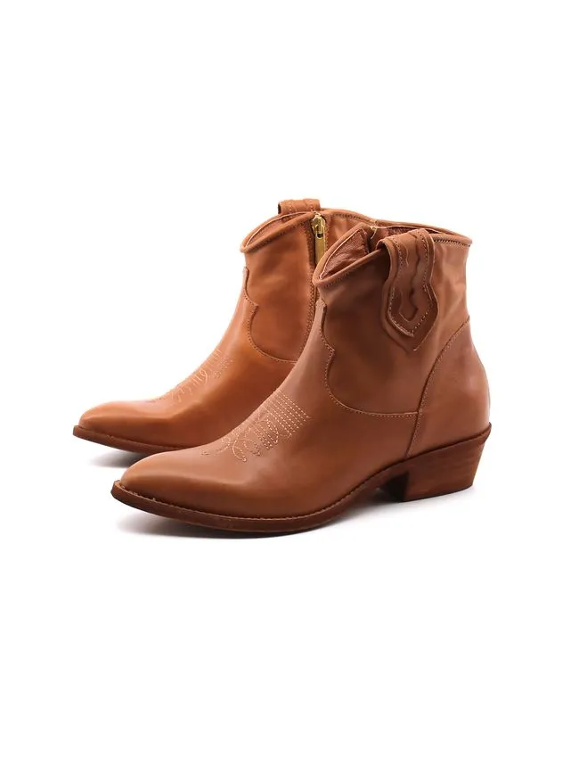 Conte'Stivaletto camperos in pelle donna