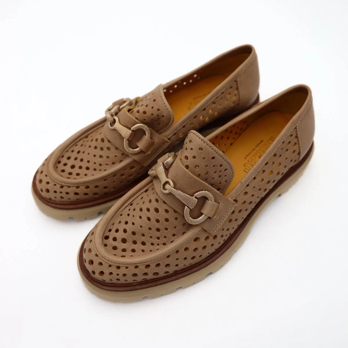 MAT20 MOCASSINO 7330 FORATO NOCCIOLA  