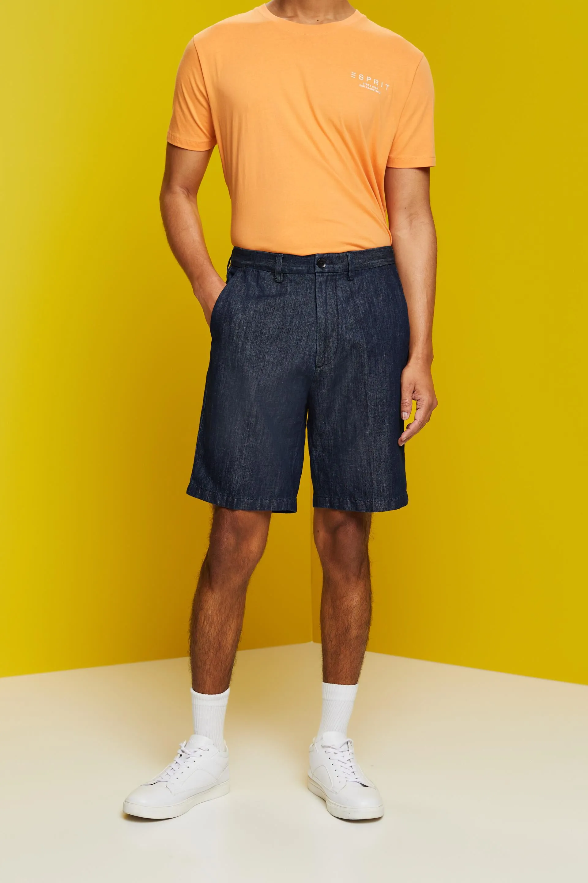 Pantaloncini chino in lino e cotone