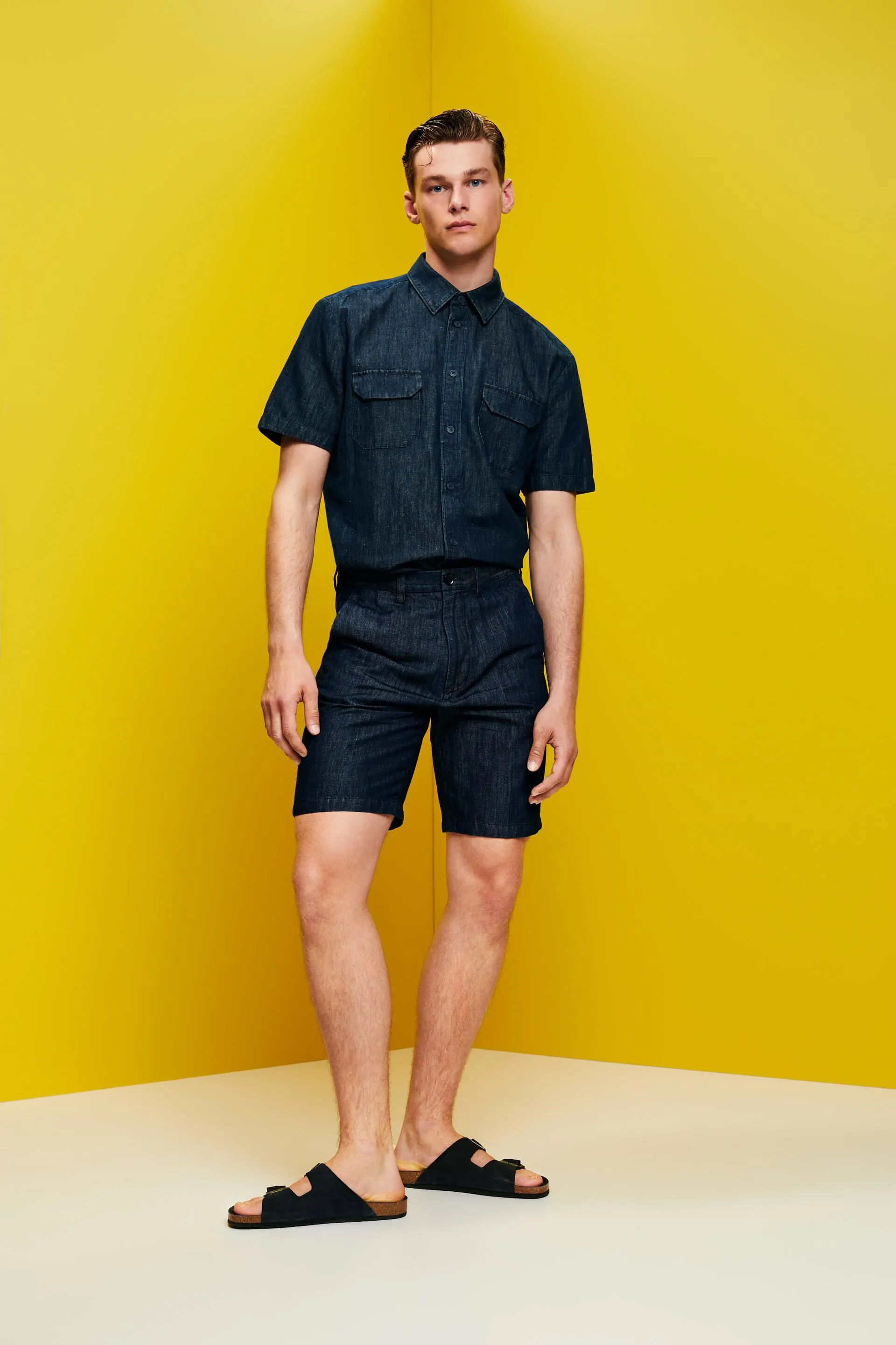 Pantaloncini chino in lino e cotone