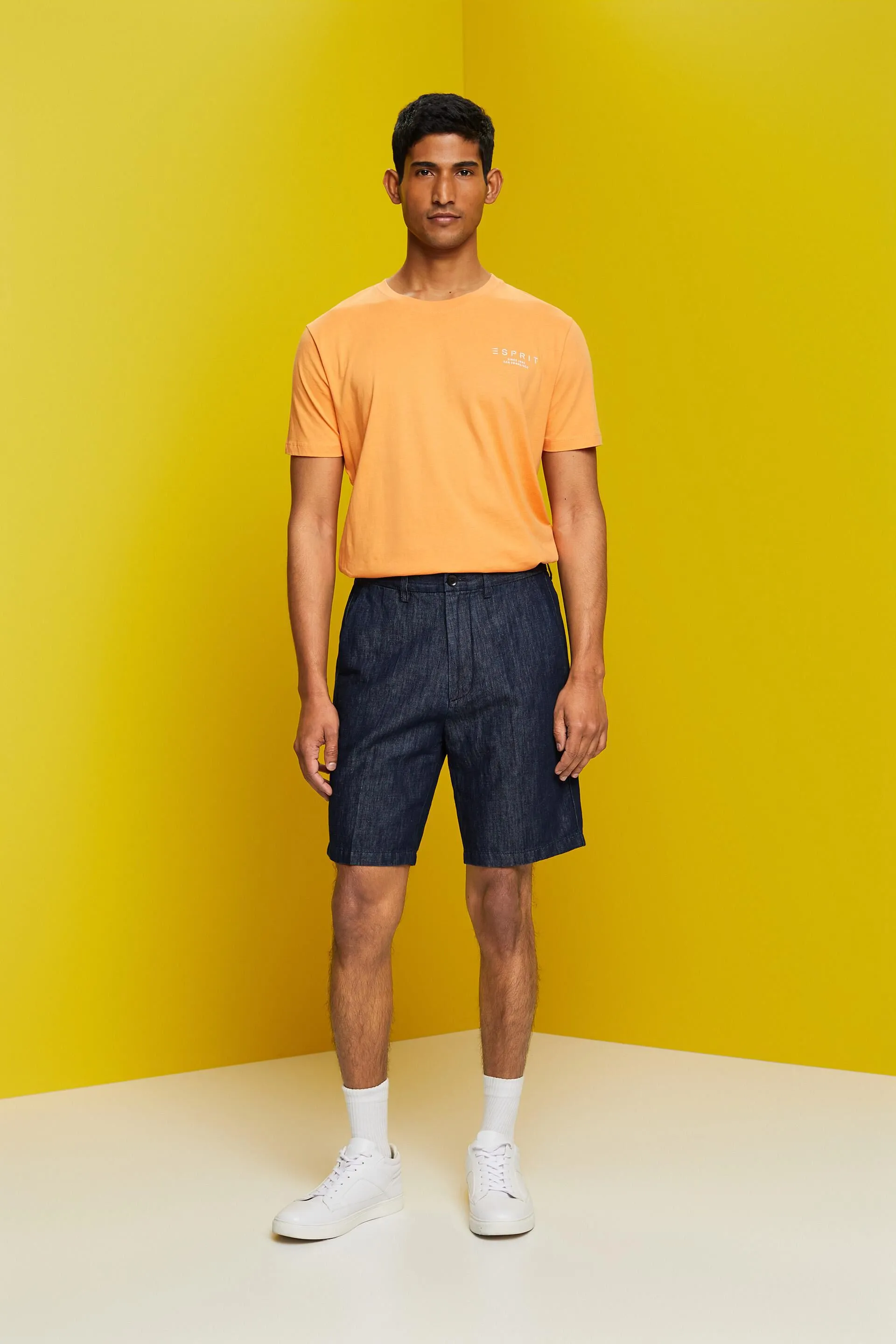 Pantaloncini chino in lino e cotone