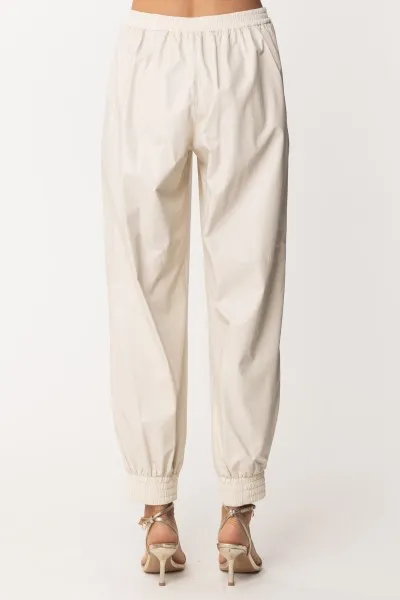Pantaloni jogging con dettaglio in ecopelle BONE