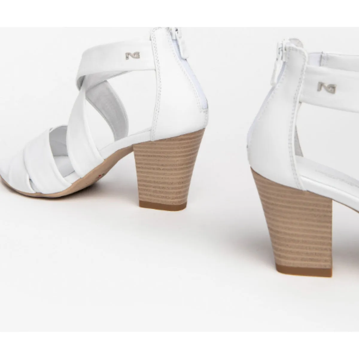 Sandali donna in pelle