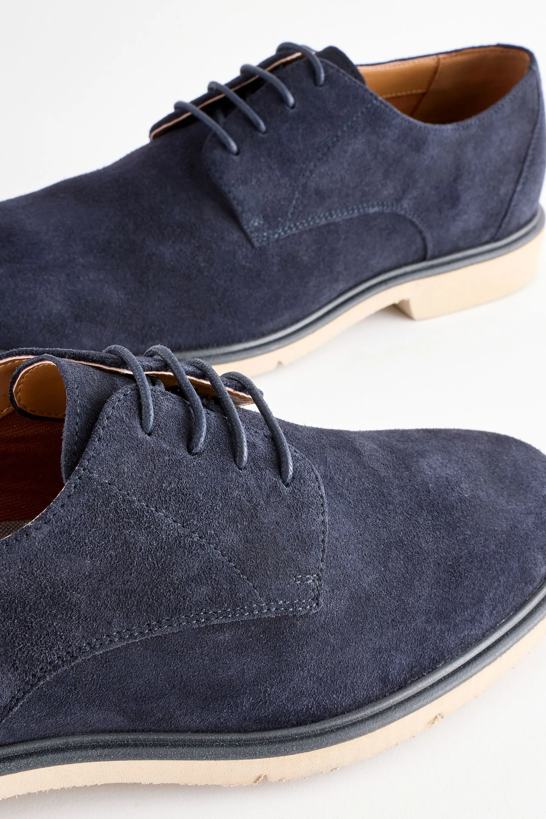 Scarpe derby in camoscio    