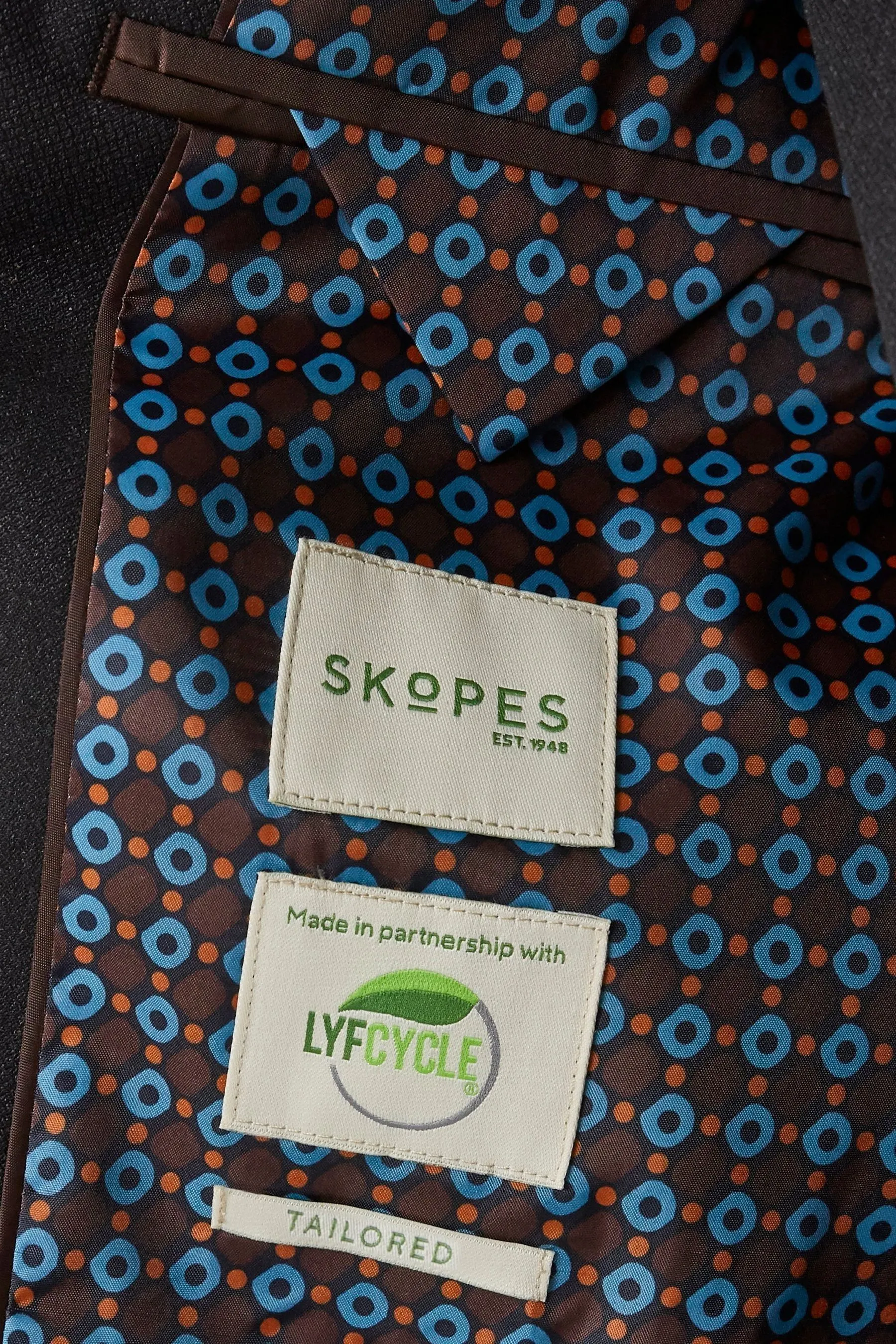 Skopes Tailored Fit Romulus Sustainable Suit: Jacket    