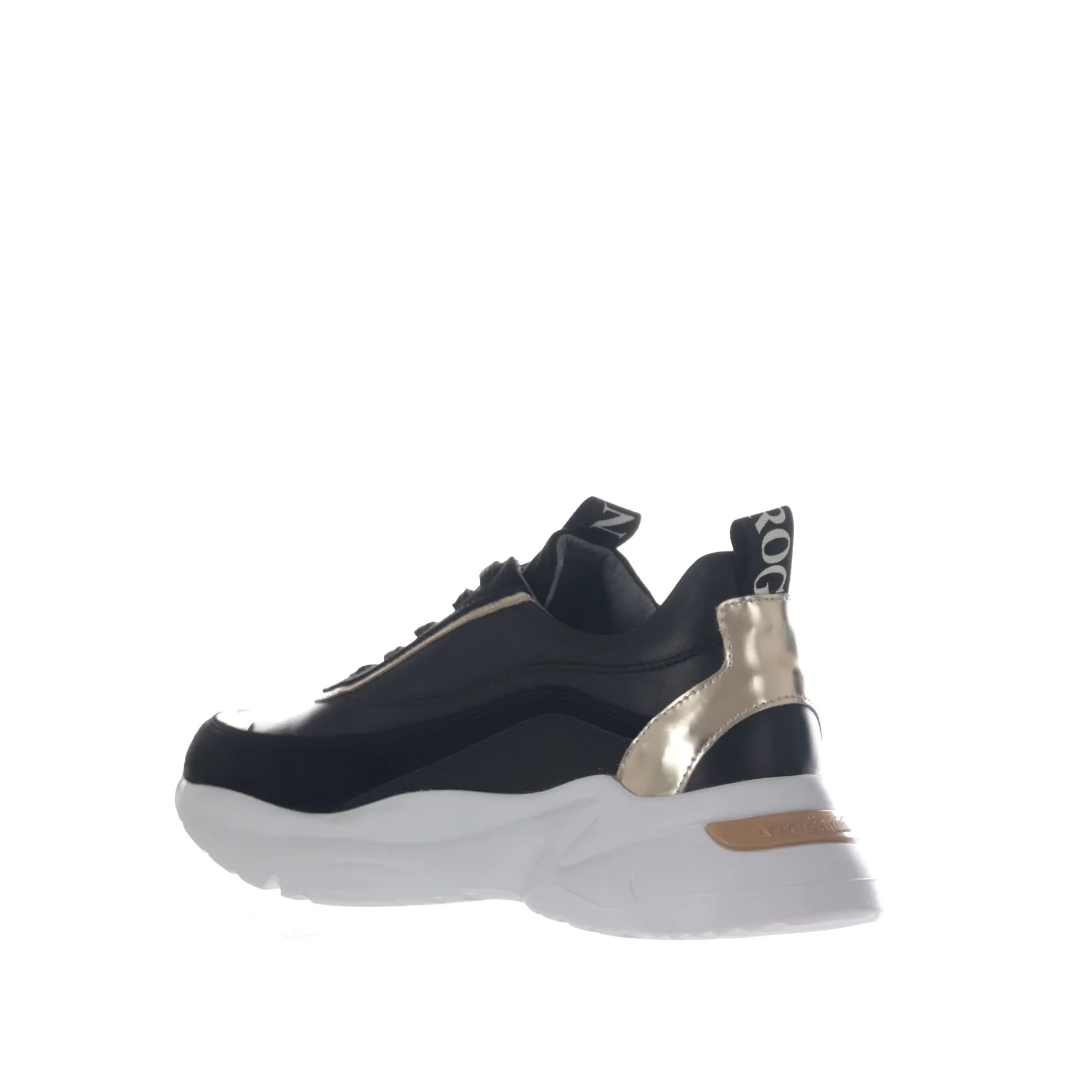 Sneaker in pelle e suede