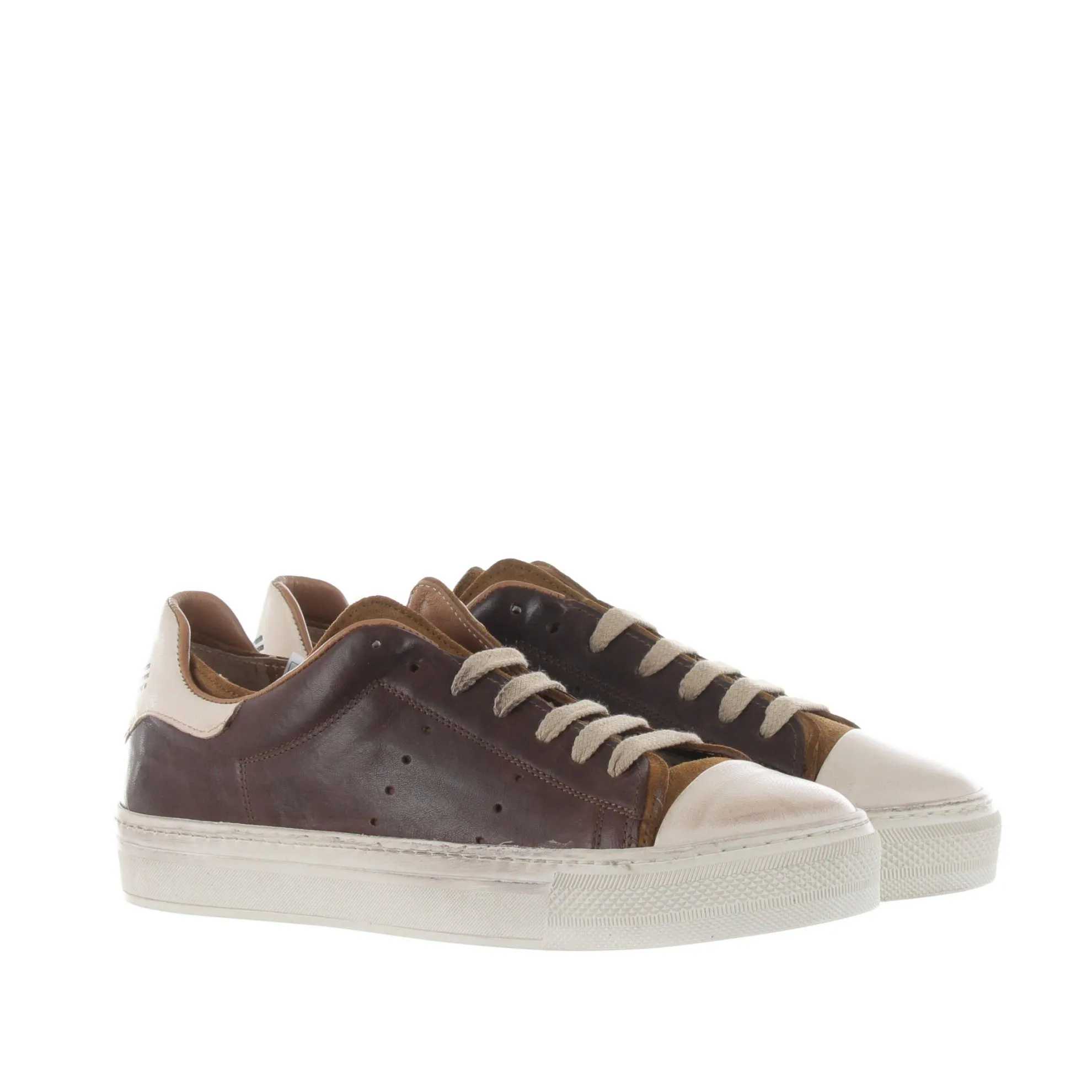 Sneaker in pelle effetto vintage