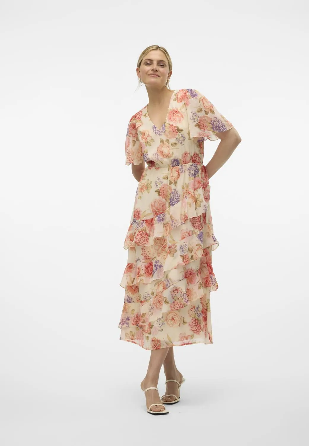 VMSMILLA V NECK FRILL DRESS - Vestito estivo